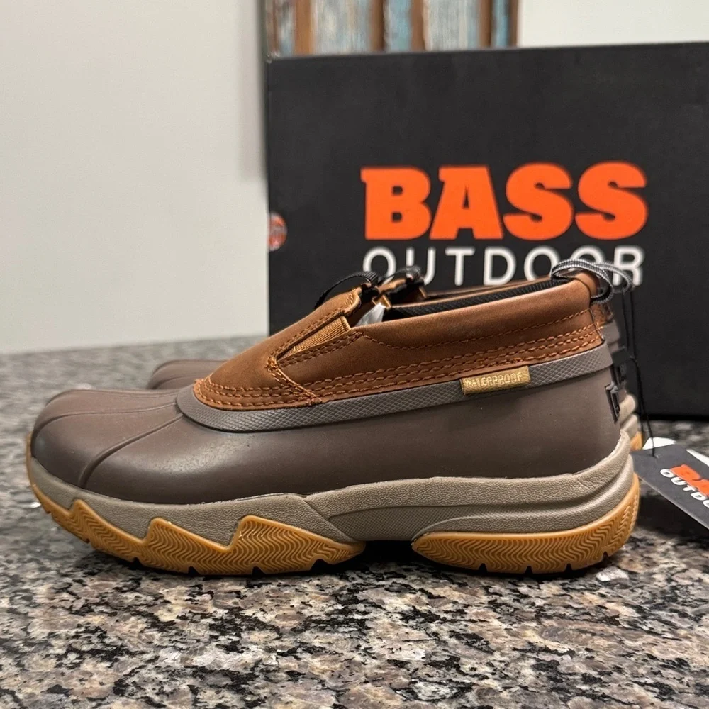 Bass Outdoor Brown Waterproof duck Boots NWT 6